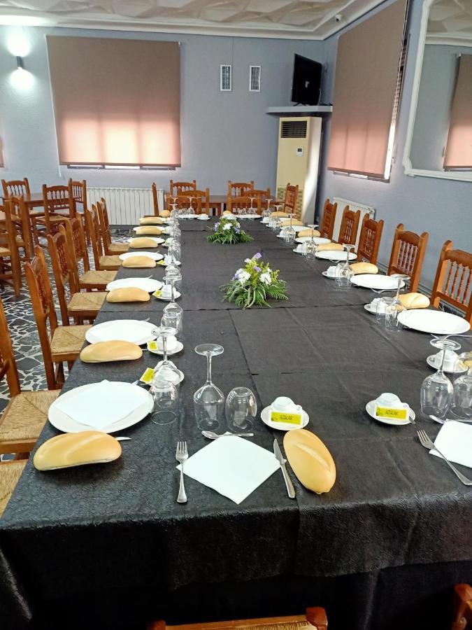 Restaurante & Hostal El Volante Moraleja Eksteriør bilde